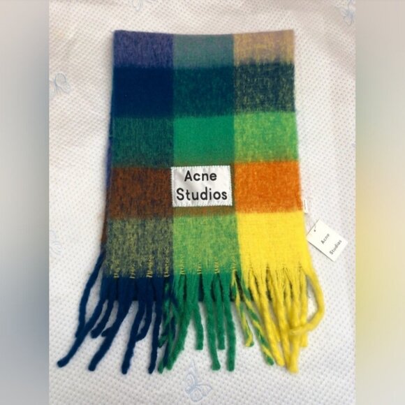 Acne studios scarf - Picture 3 of 4